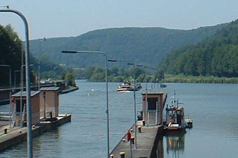 RWNeckar037 Gefährliche Manöver!